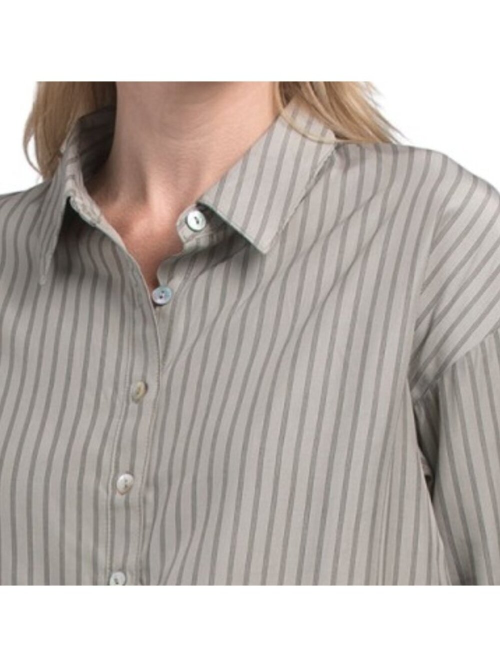 IDEM DITTO Button Front Stripe Romper With Cuff Bow Tie - Picture 3 of 4